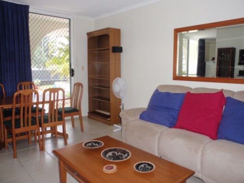 2/4-10 Clifford St (cnr Northcliffe), Surfers Paradise QLD 4217