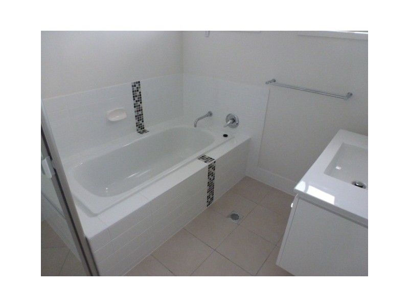 86 Carselgrove Ave, Fitzgibbon QLD 4018