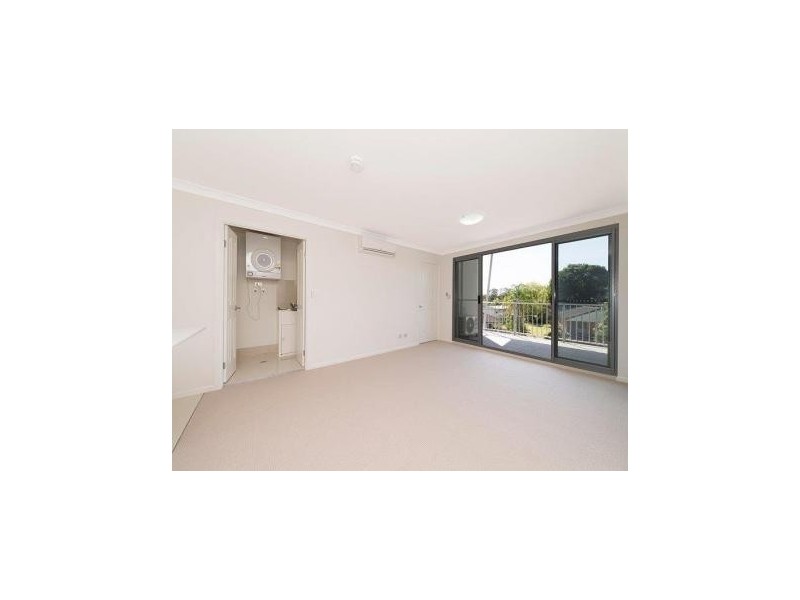 53/29 & 31-33 & 31-33 Juers St, Kingston QLD 4114