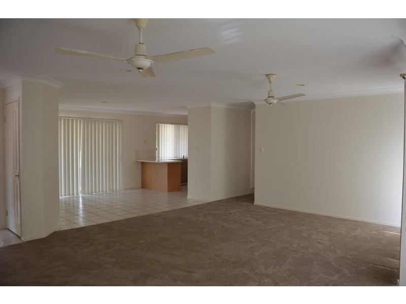 48 Yodelay Street, Varsity Lakes QLD 4227