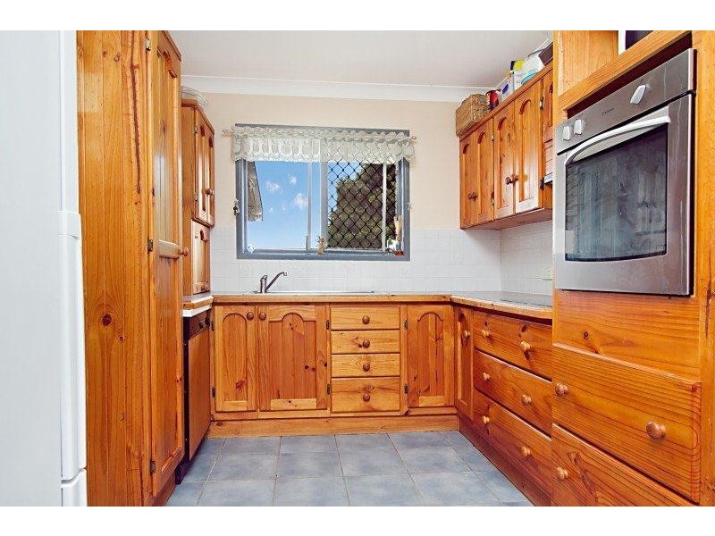 38 Roderick Street, Dayboro QLD 4521