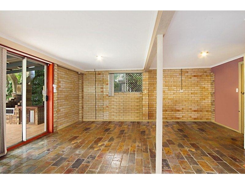 38 Roderick Street, Dayboro QLD 4521