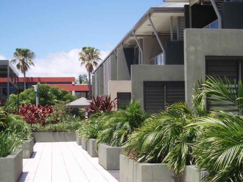 45 Bundall Rd, Surfers Paradise QLD 4217