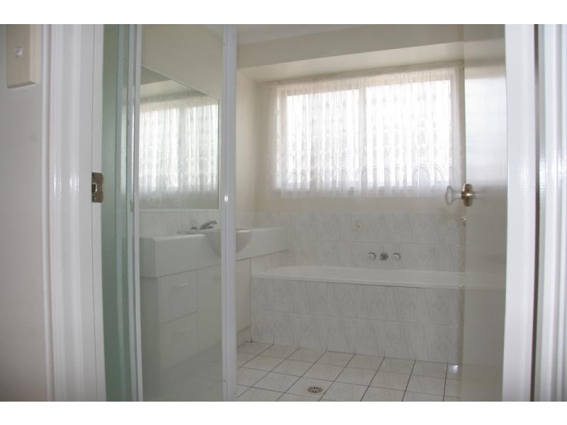 5 TALGAI PLACE, Merrimac QLD 4226