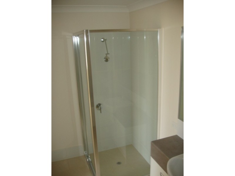 2/20 Jimmy Road, Coomera QLD 4209