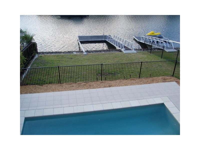 51 Coomera Court, Helensvale QLD 4212