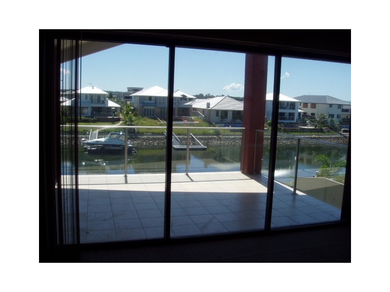 51 Coomera Court, Helensvale QLD 4212