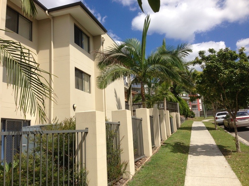 1/4 Omeo street, Macgregor QLD 4109