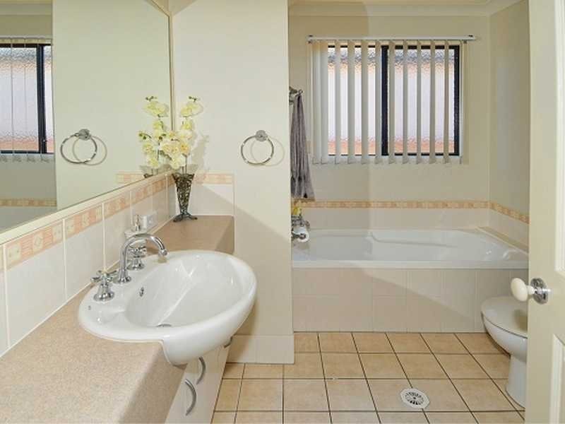 5/2 Springhill Drive, Sippy Downs QLD 4556