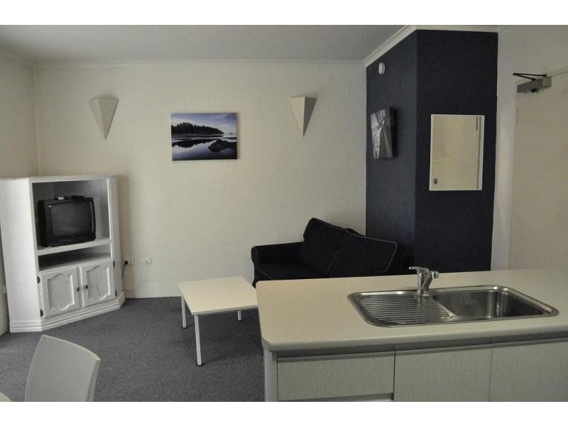 3 Whitmore Street, Taringa QLD 4068