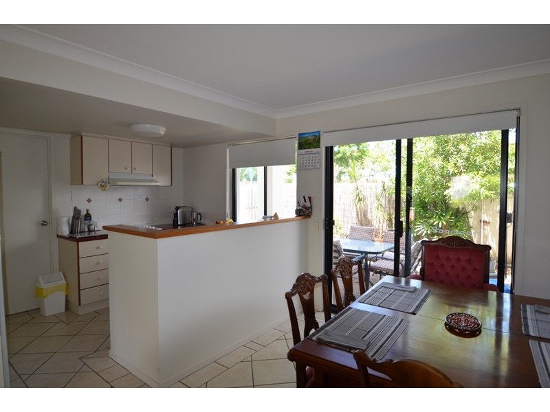 18/323 Christine Avenue, Varsity Lakes QLD 4227