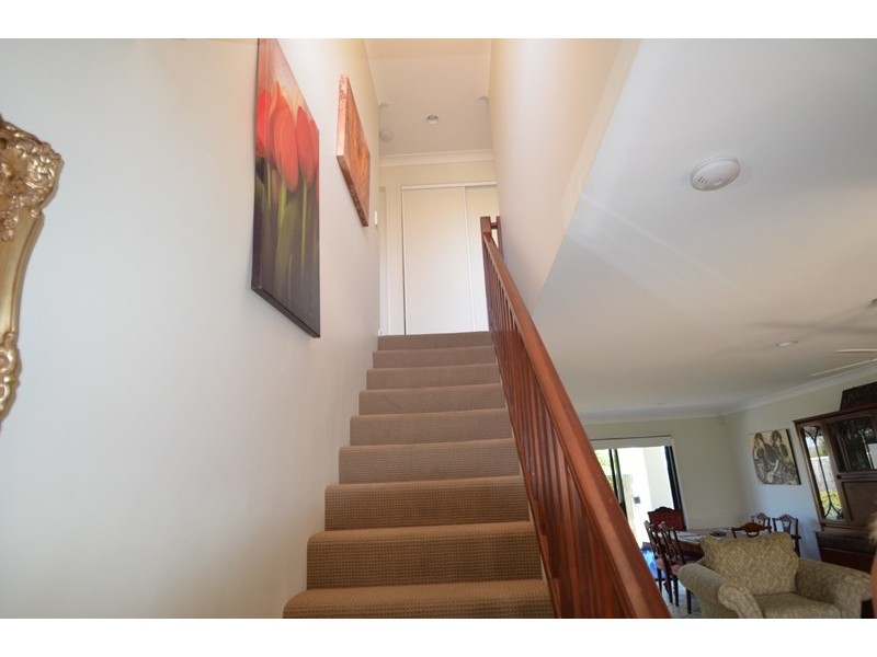 18/323 Christine Avenue, Varsity Lakes QLD 4227