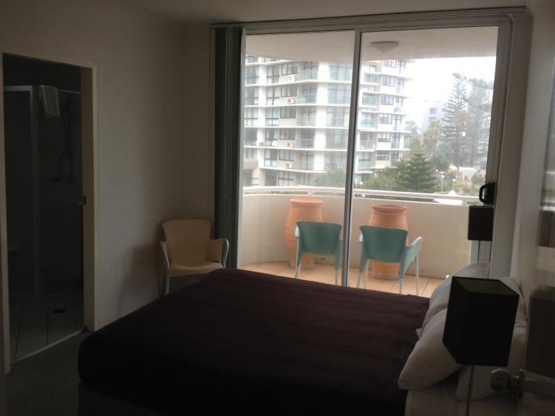 10/4-10 Clifford St (cnr Northcliffe), Surfers Paradise QLD 4217
