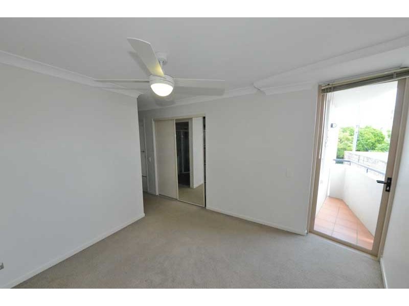 32-38 Newstead Terrace., Newstead QLD 4006