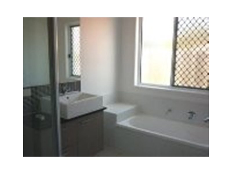 Peregian Springs QLD 4573