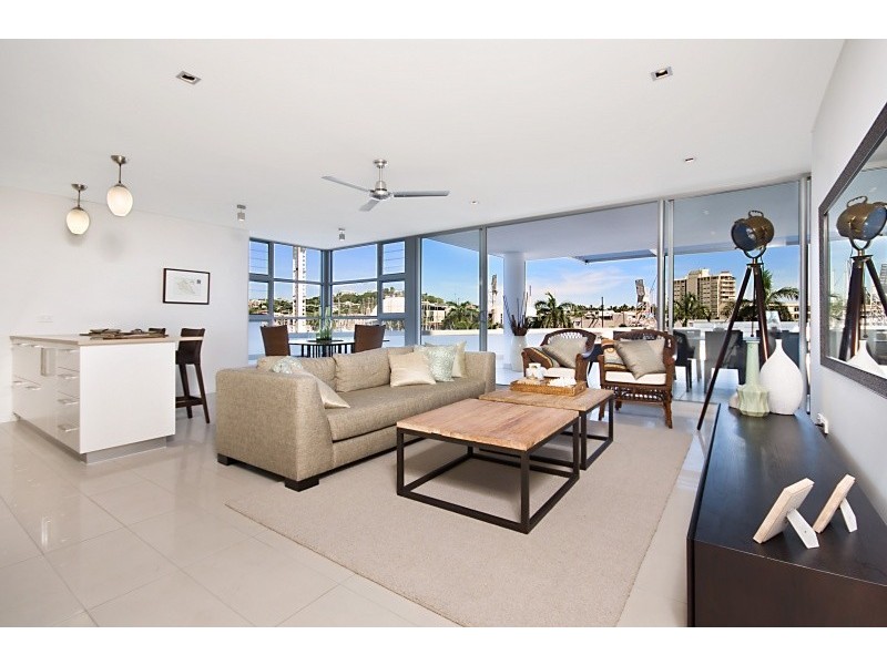 902/69-77 Palmer Street, South Townsville QLD 4810