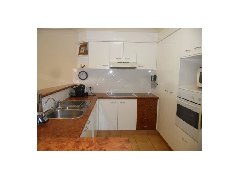 100/31 Langport Parade, Mudgeeraba QLD 4213