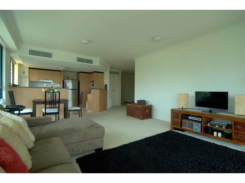 45 Deakin Street, Kangaroo Point QLD 4169