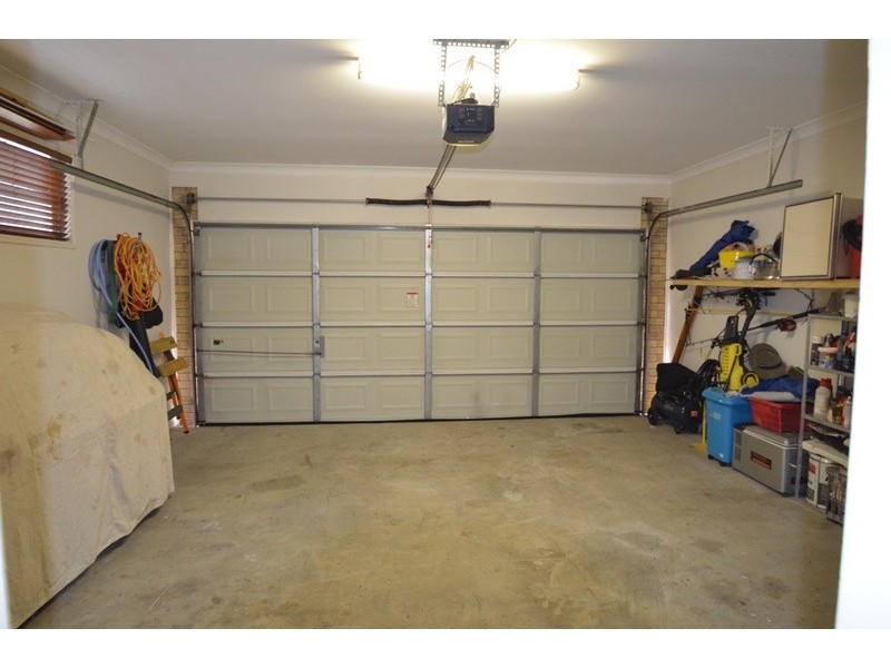 6 Crestridge Crescent, Oxenford QLD 4210