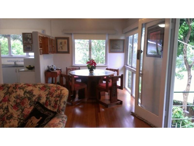 15 Dempster Street, Toowong QLD 4066