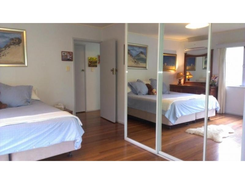 15 Dempster Street, Toowong QLD 4066