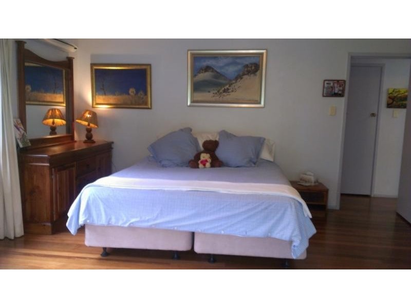 15 Dempster Street, Toowong QLD 4066