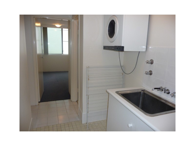 10/12 Goodwin Terrace, Burleigh Heads QLD 4220