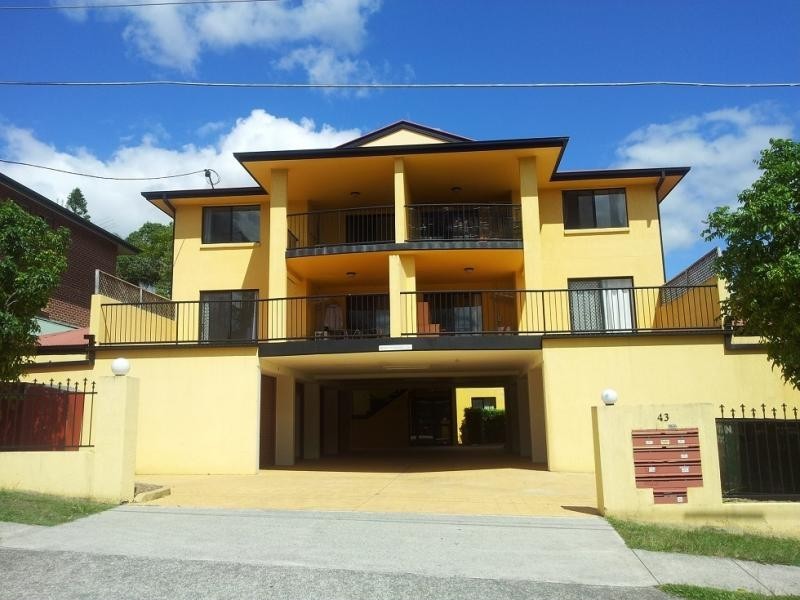 8/43 Durham St, St Lucia QLD 4067