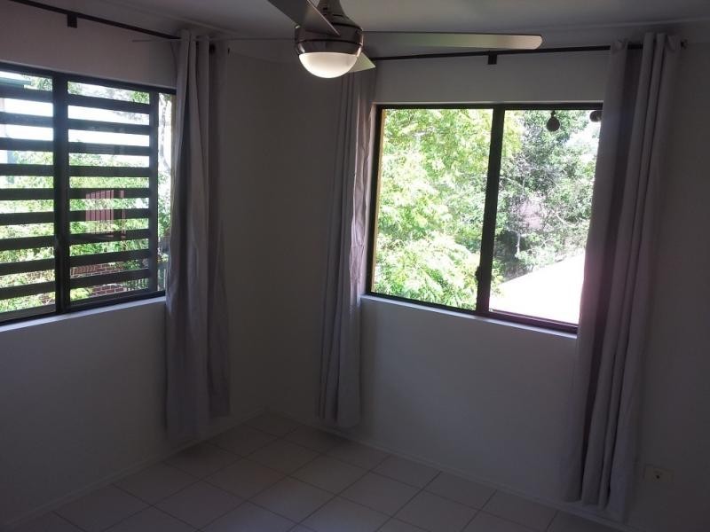 8/43 Durham St, St Lucia QLD 4067