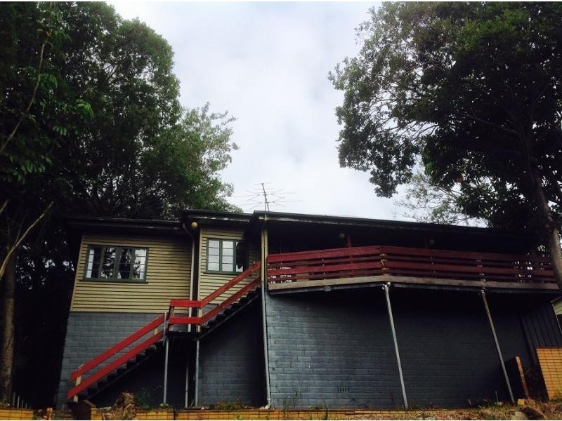 12 St James Street, Highgate Hill QLD 4101