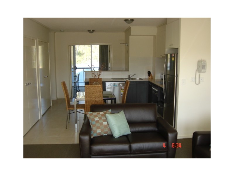 68 Pulgul Street, Urangan QLD 4655