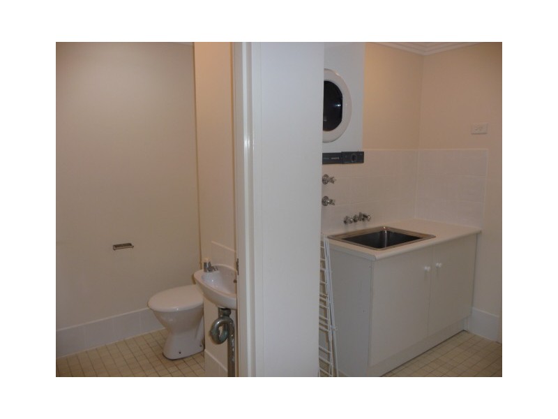 10/17 Laycock Street, Surfers Paradise QLD 4217