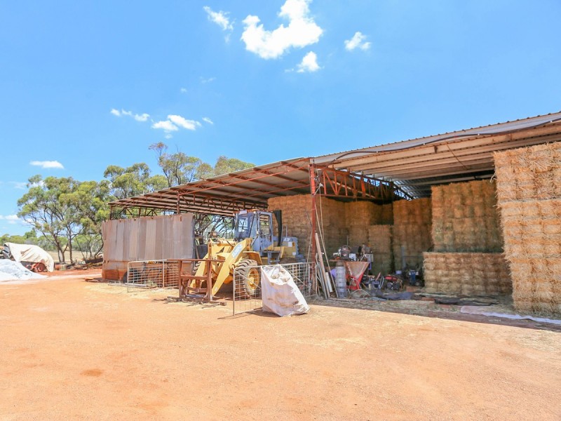23 Phillips Road, Toodyay WA 6566