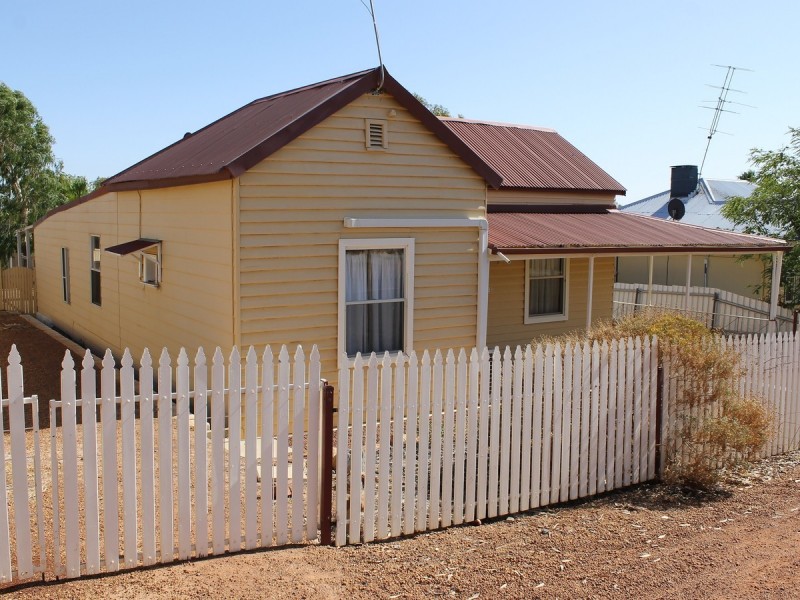 8a Rockett Street, Northam WA 6401