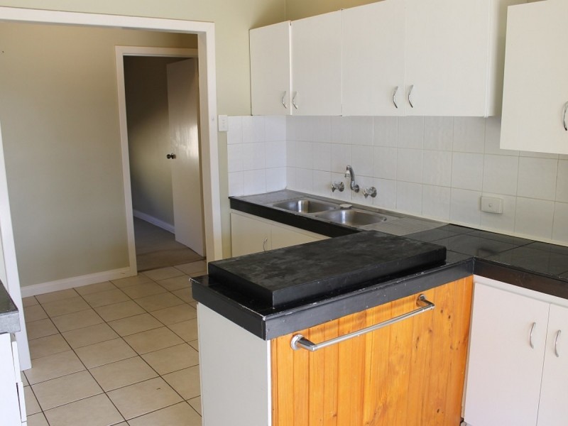 8a Rockett Street, Northam WA 6401