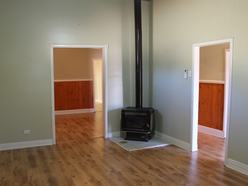 8a Rockett Street, Northam WA 6401