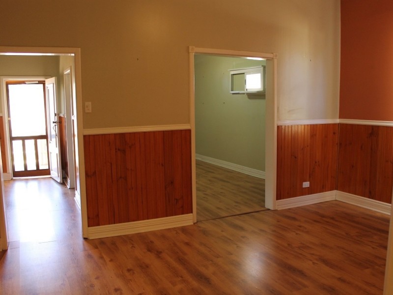 8a Rockett Street, Northam WA 6401