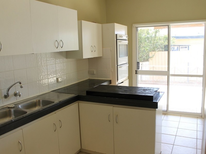 8a Rockett Street, Northam WA 6401