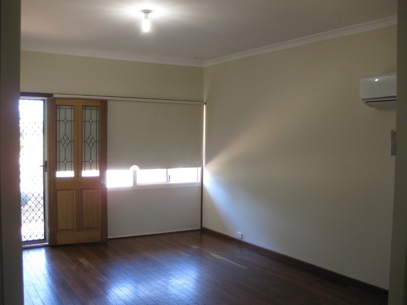 5 Olympic Avenue, Cunderdin WA 6407