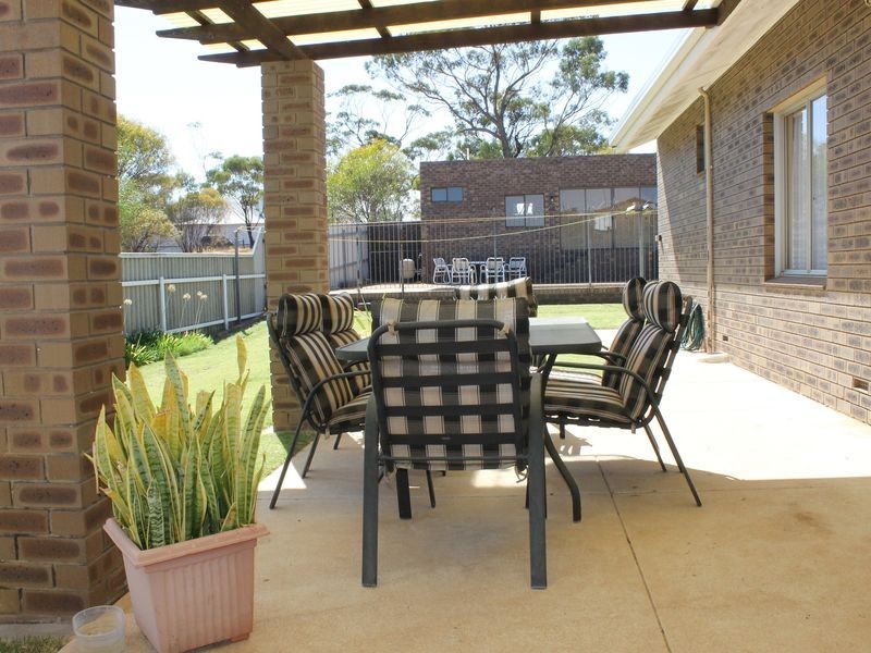 62 Goomalling Road, Northam WA 6401