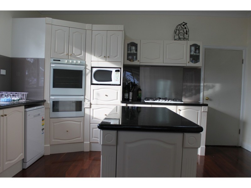 280 Beering Road, Irishtown WA 6401