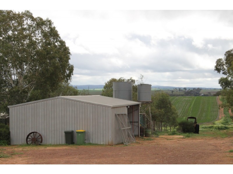 280 Beering Road, Irishtown WA 6401