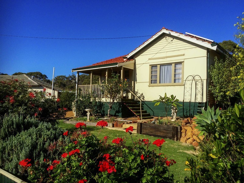 3 Goddard Street, Toodyay WA 6566