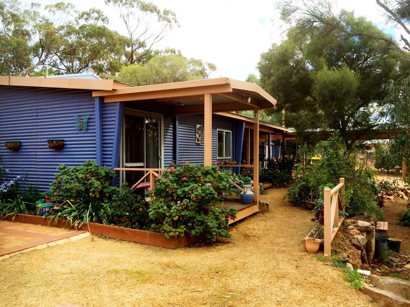 123 Julimar Road, Toodyay WA 6566