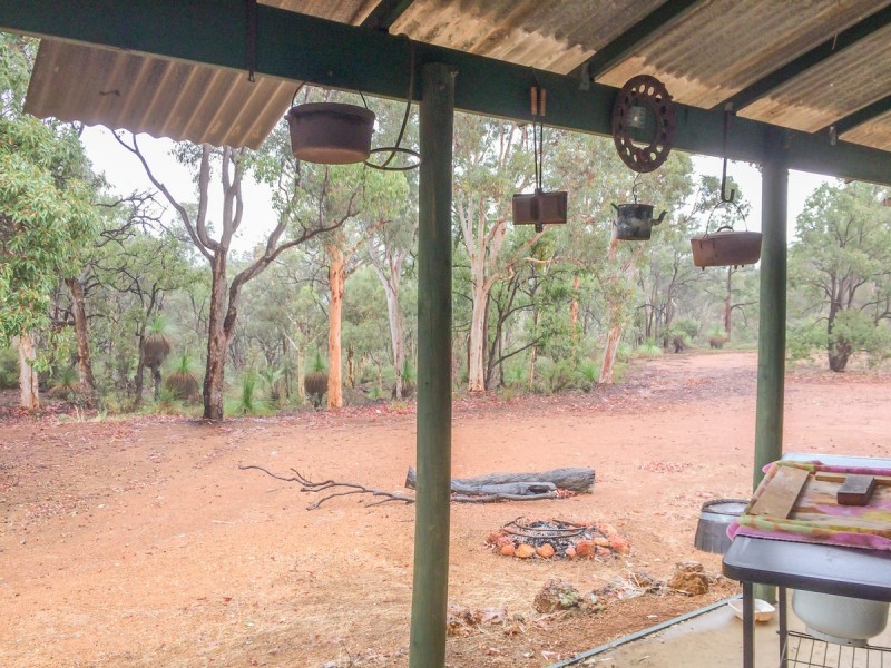 23 White Gum Ridge, Toodyay WA 6566