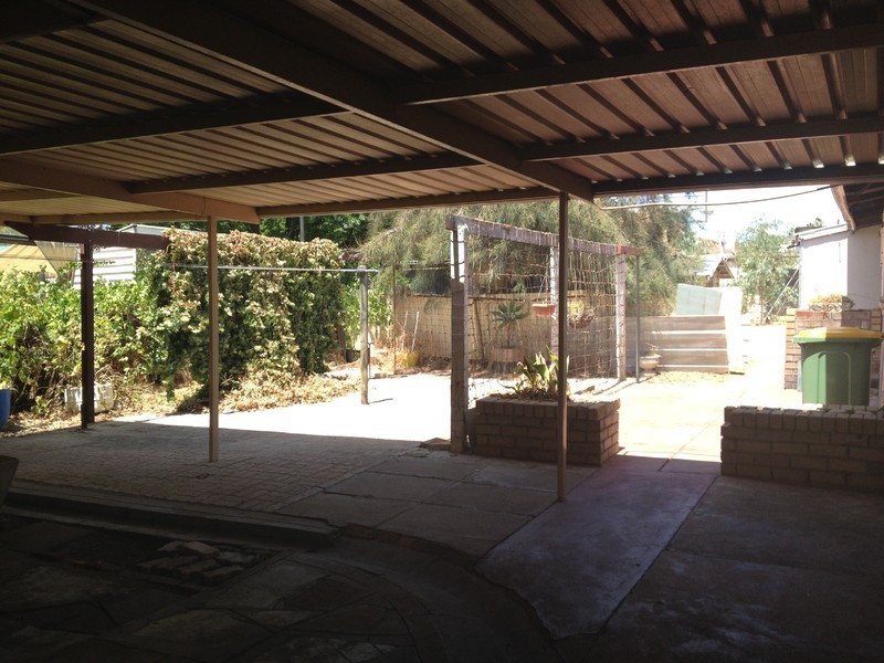 15 Weld Street, Northam WA 6401