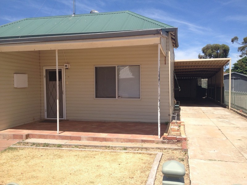 15 Weld Street, Northam WA 6401