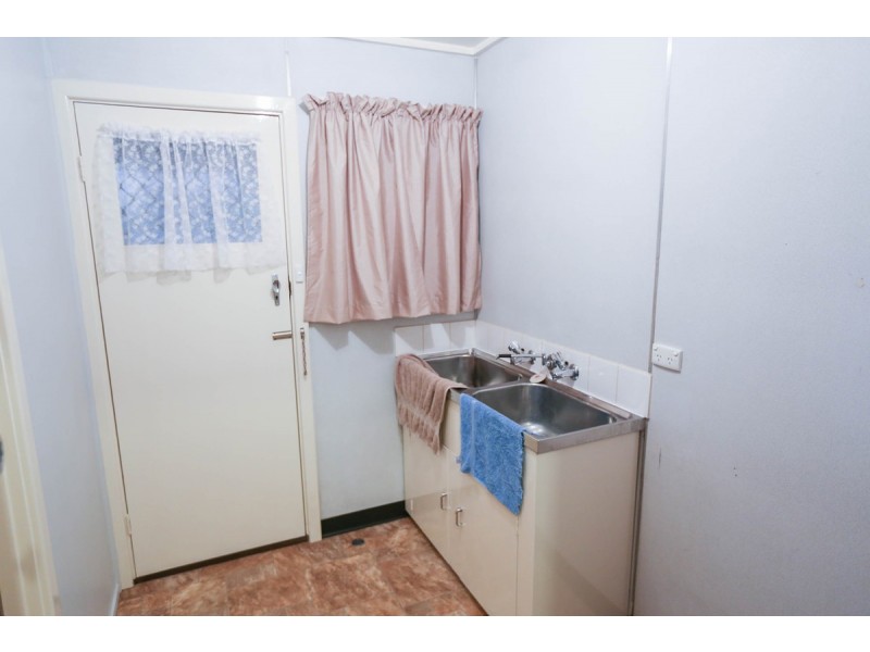 18 Telegraph Road, Toodyay WA 6566