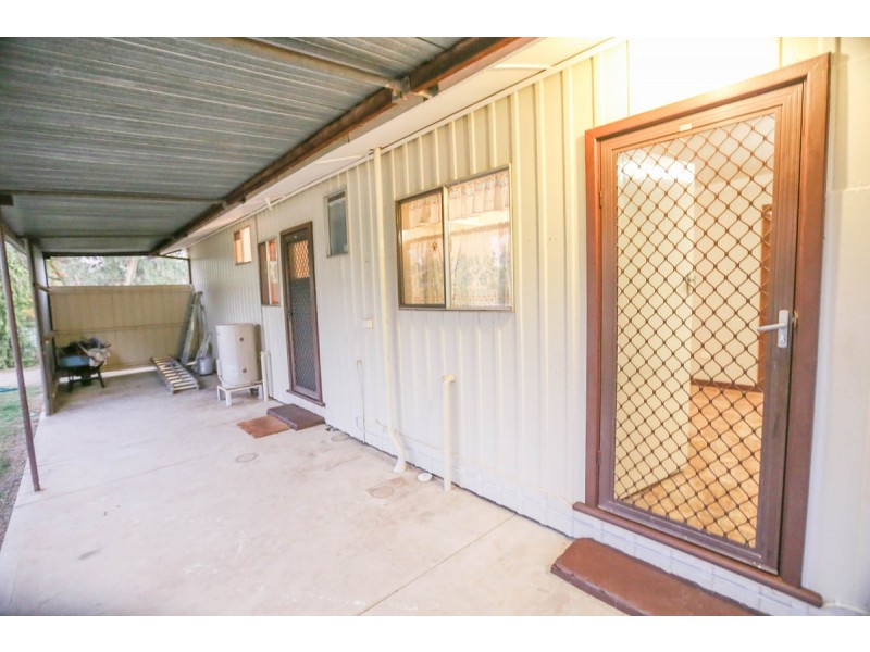 18 Telegraph Road, Toodyay WA 6566