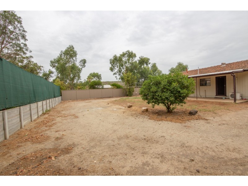 18 Telegraph Road, Toodyay WA 6566
